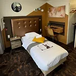 Hotel The Happy Traveler