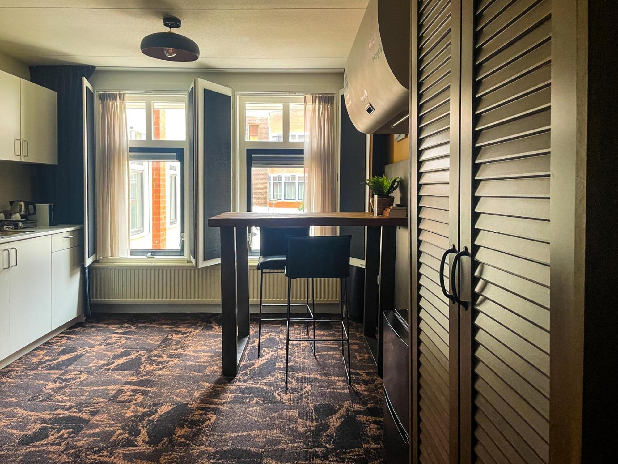 The Happy Traveler Hotel